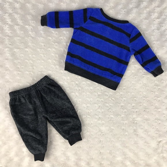 Child of Mine by Carter’s Moose Outfit Fleece NB - Picture 3 of 4